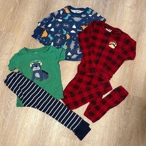 🩵Lot of 3 Size 6 jammies🩵